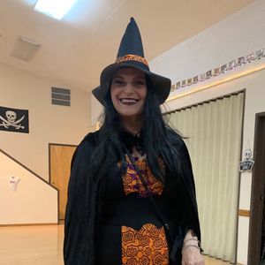 Meet your Posher, Sandra